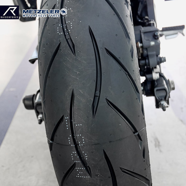 Metzeler Sportec M5 outer tire