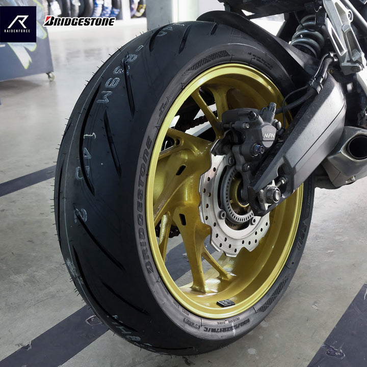 Bridgestone Battlax Hypersport S21 tires