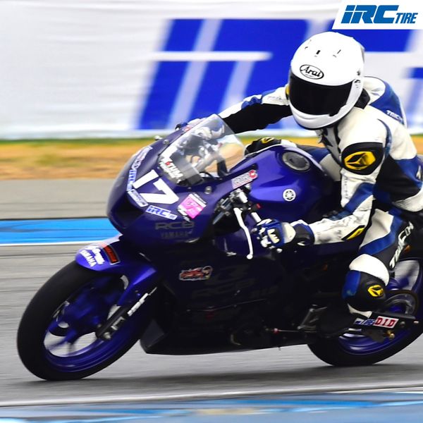 IRC IZ-003 outer tire (for 17-inch rims)