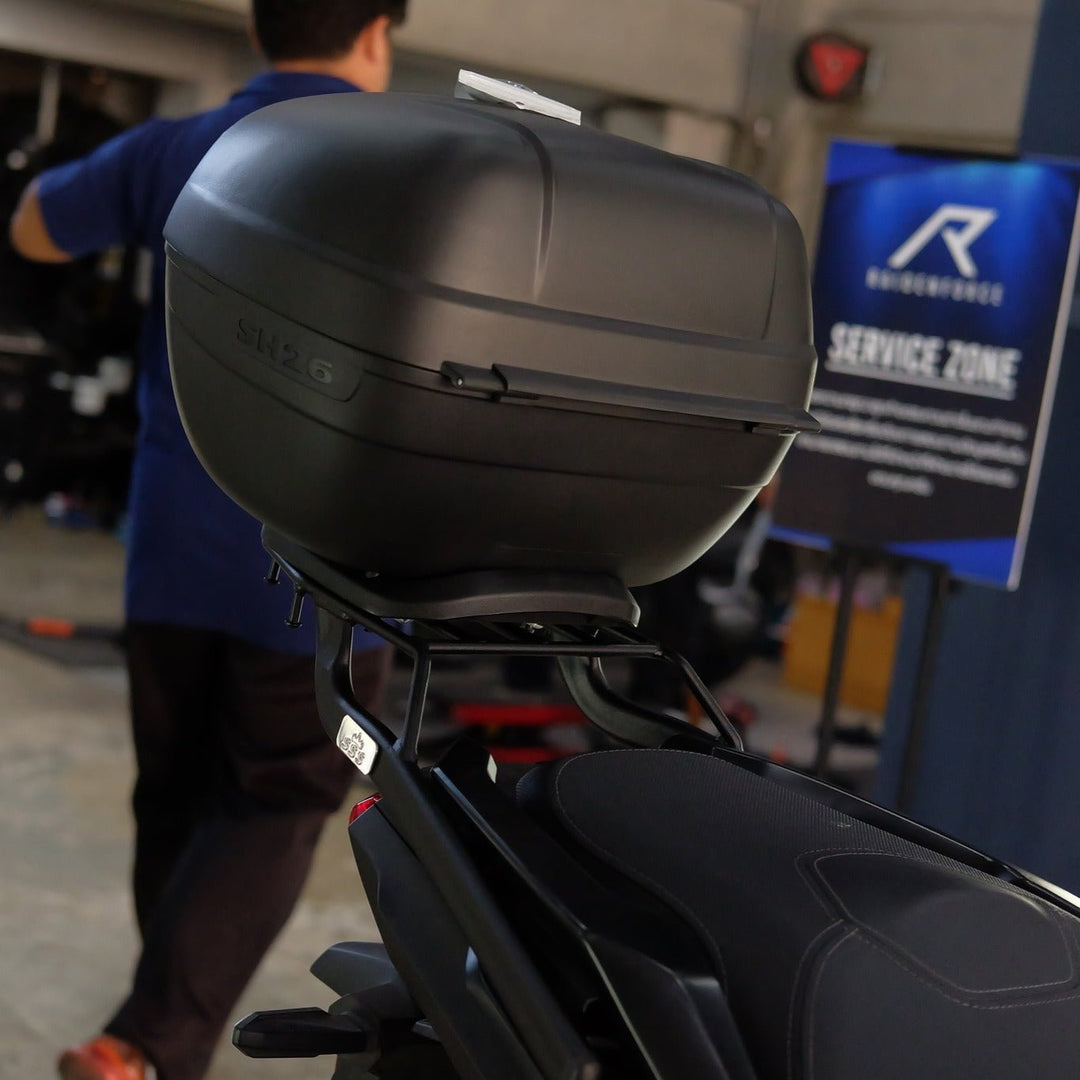 SHAD SH26 rear box (26 liters)