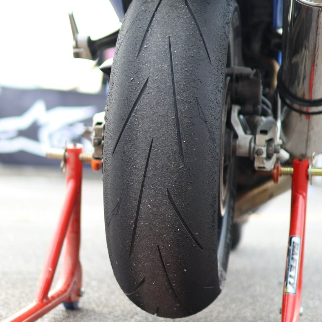 CST tire model CM-S5 (for rim size 17)