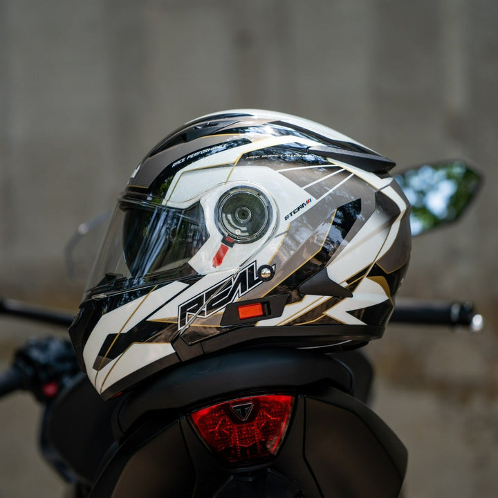 REAL Helmet STORM Power Black and White Helmet