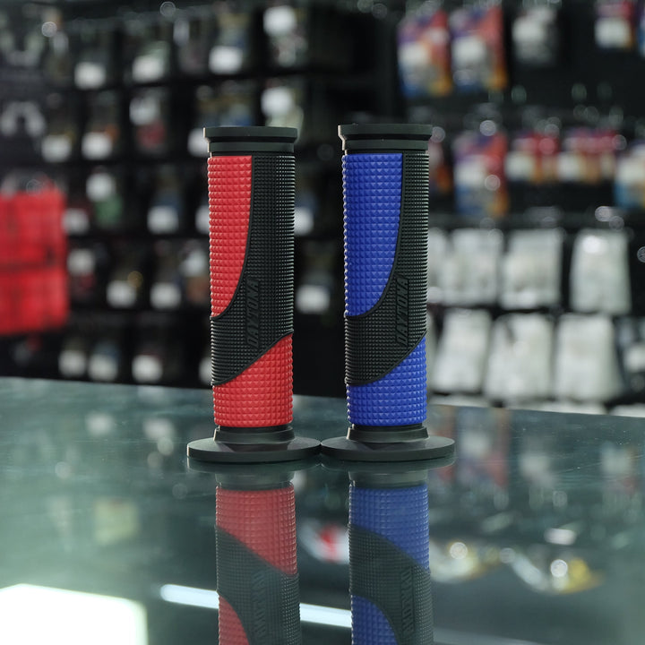 Daytona handlebar grips, model TM GG-D TAPERD-BASE 122MM