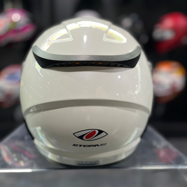 REAL Helmet STORM, white base