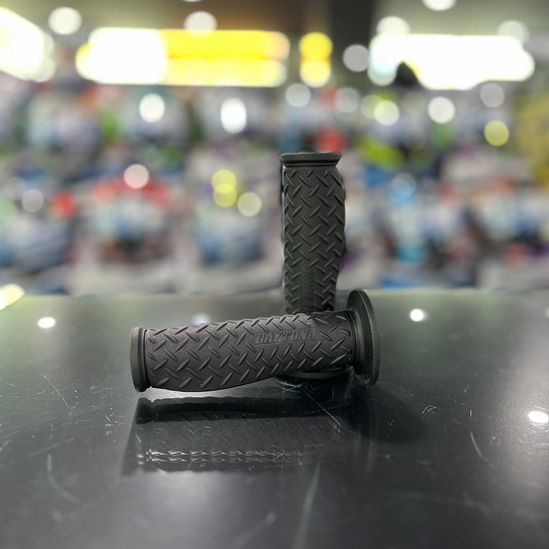 Daytona handlebar grips, model TM GG-D-ADV 122MM