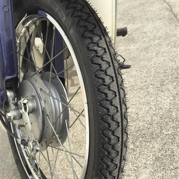 Michelin M35 (TT) outer tire uses inner tube.